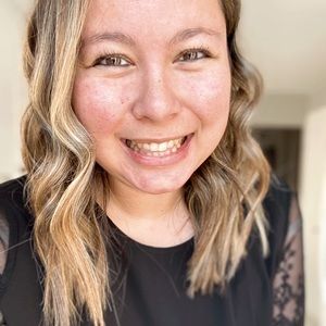 Meet your Posher, Vanessa